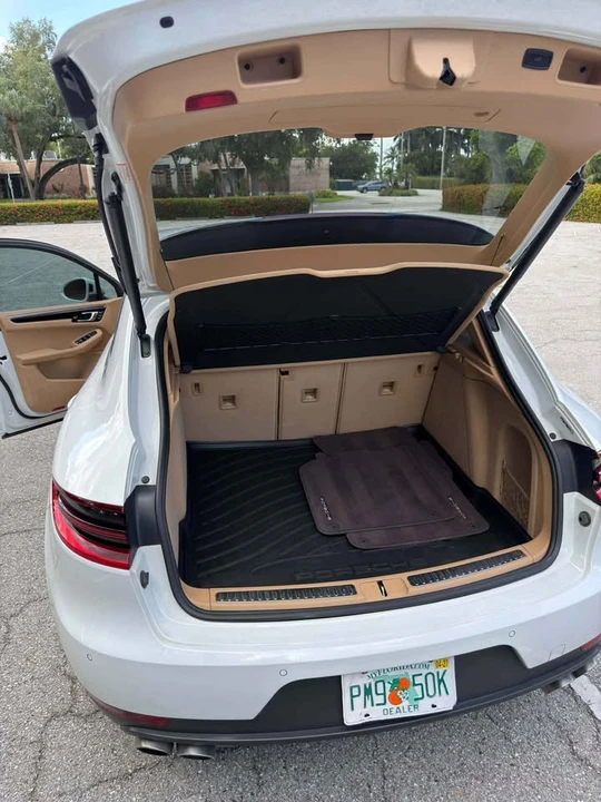 2015 Porsche Macan S - Image 10 of 19