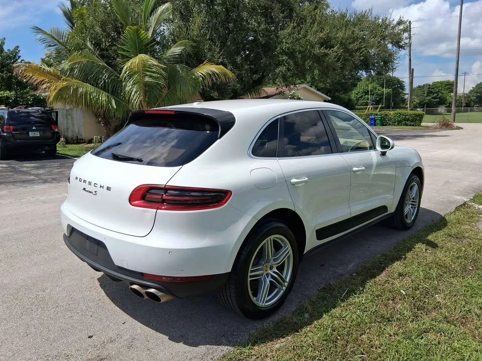 2015 Porsche Macan S - Image 6 of 11
