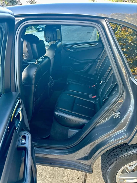 2015 Porsche Macan S - Image 13 of 18