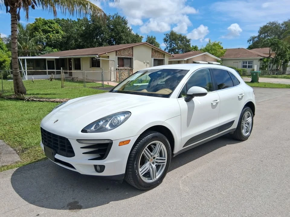 2015 Porsche Macan S - Image 3 of 11