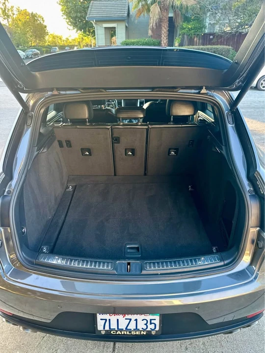 2015 Porsche Macan S - Image 16 of 18