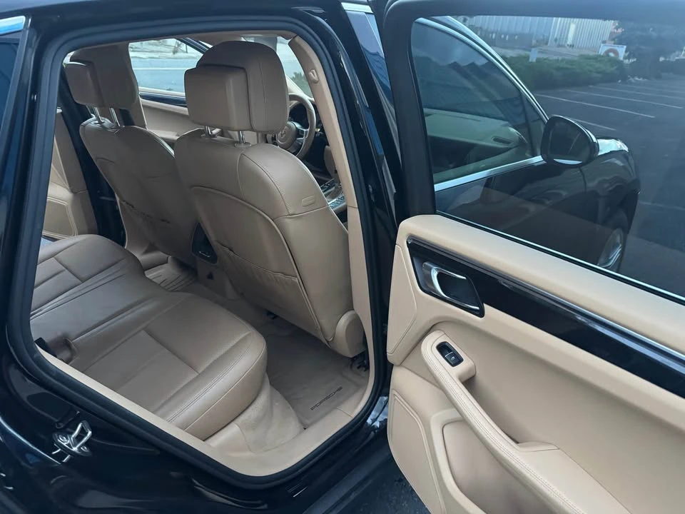 2015 Porsche Macan S - Image 15 of 20