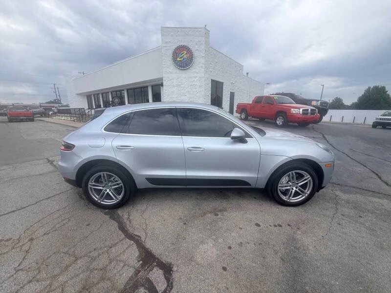 2015 Porsche Macan S - Image 4 of 5