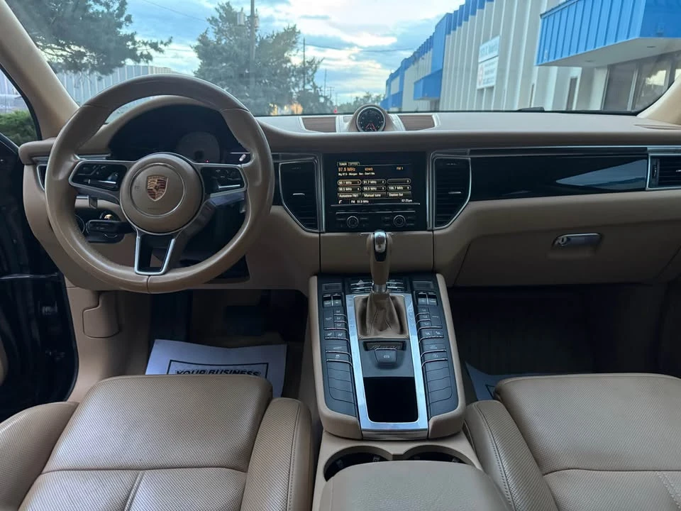2015 Porsche Macan S - Image 13 of 20