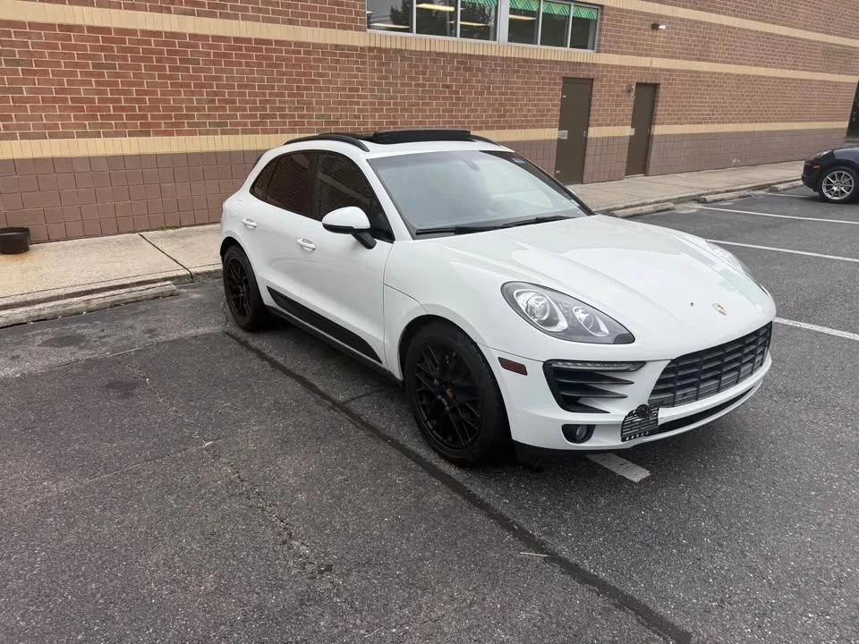 2015 Porsche Macan S - Image 2 of 18