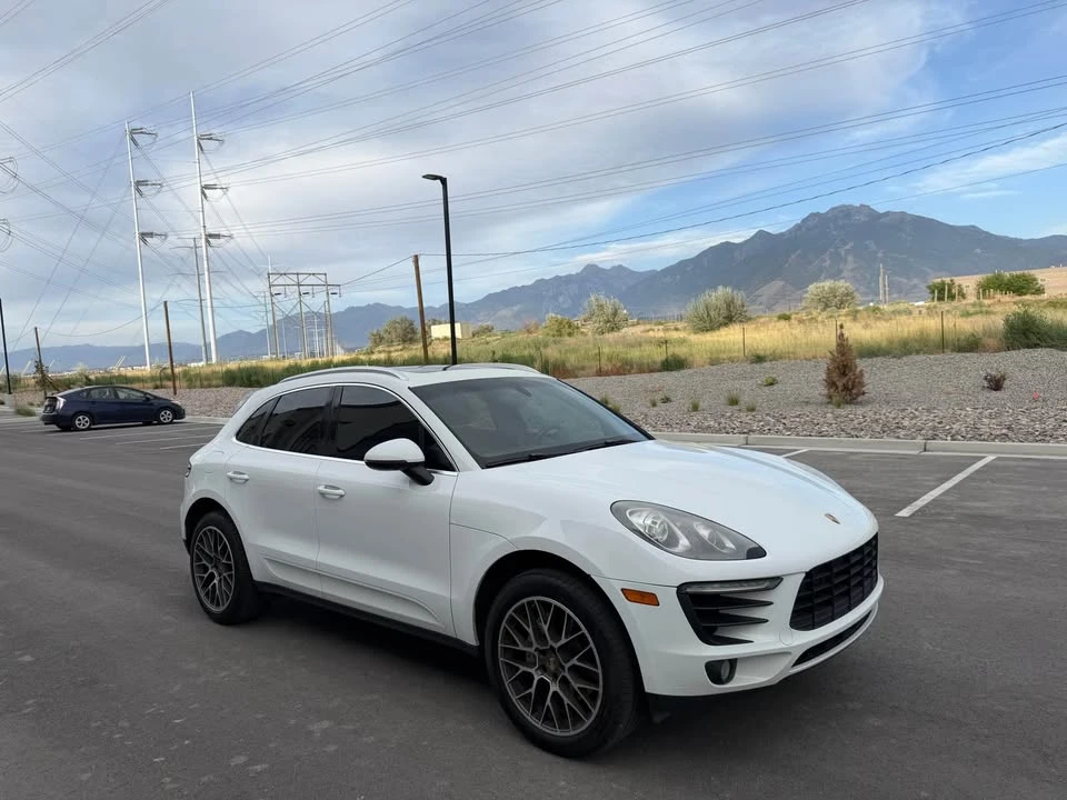 2015 Porsche Macan S - Image 8 of 18