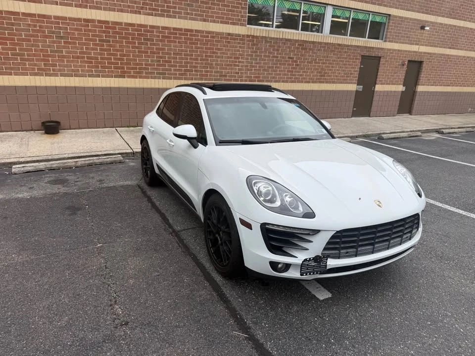 2015 Porsche Macan S - Image 15 of 18