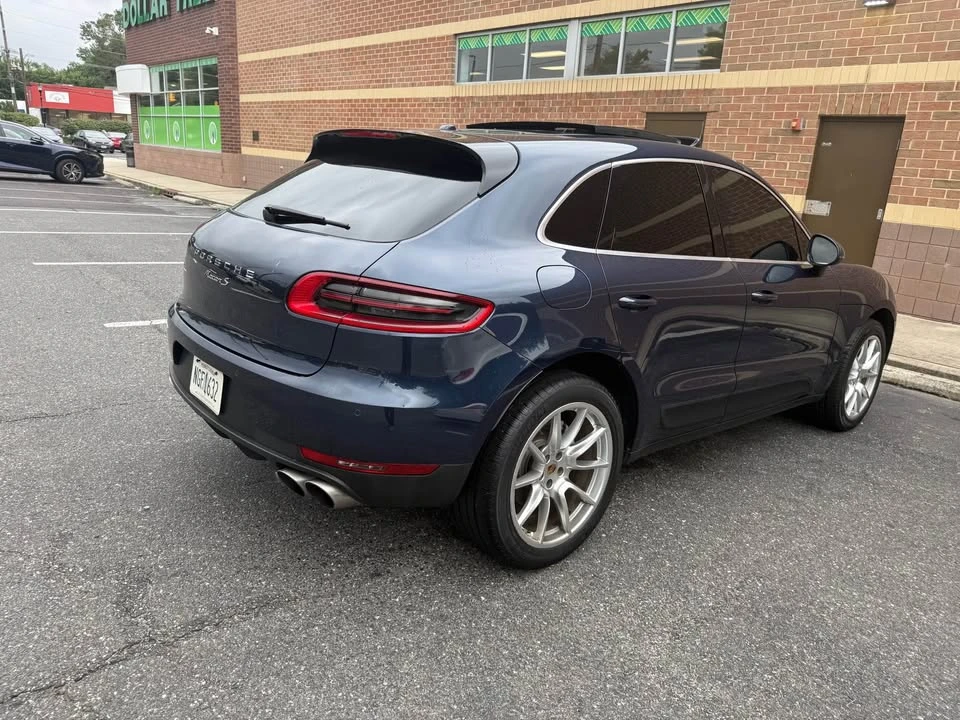2015 Porsche Macan S - Image 9 of 12
