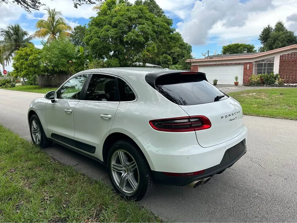 2015 Porsche Macan S - Image 4 of 9