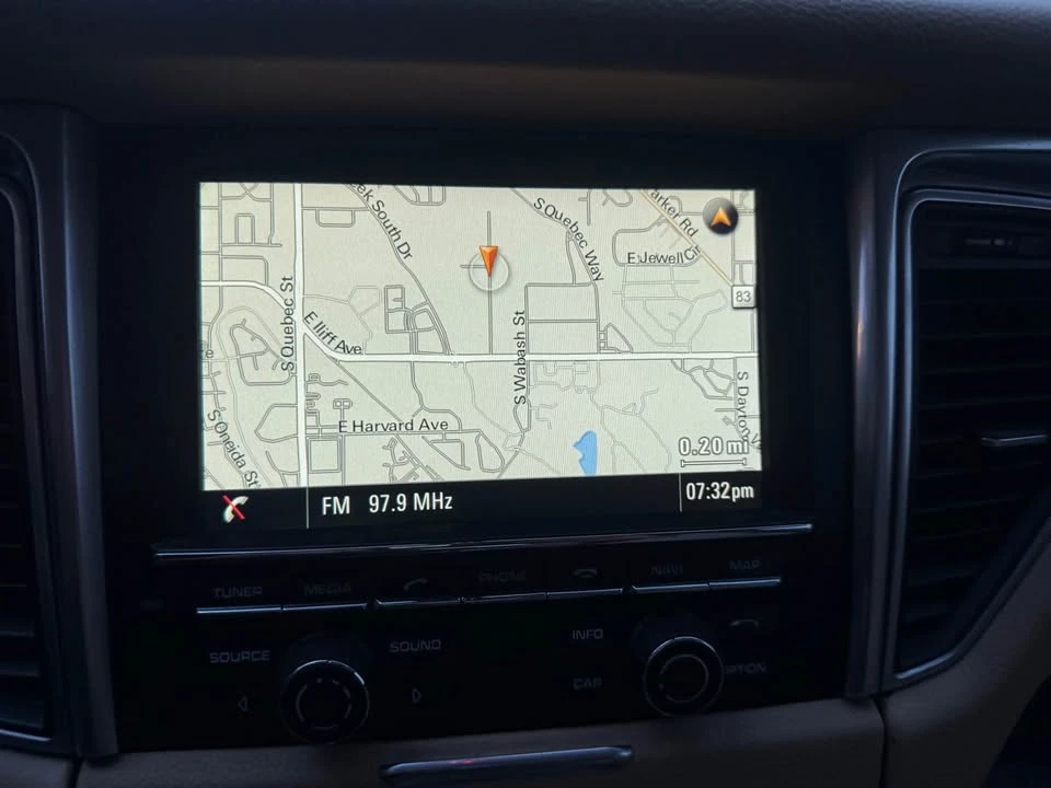 2015 Porsche Macan S - Image 18 of 20
