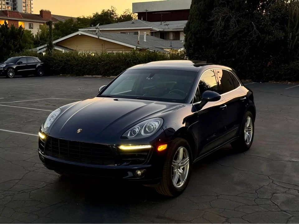 2015 Porsche Macan S - Image 2 of 11