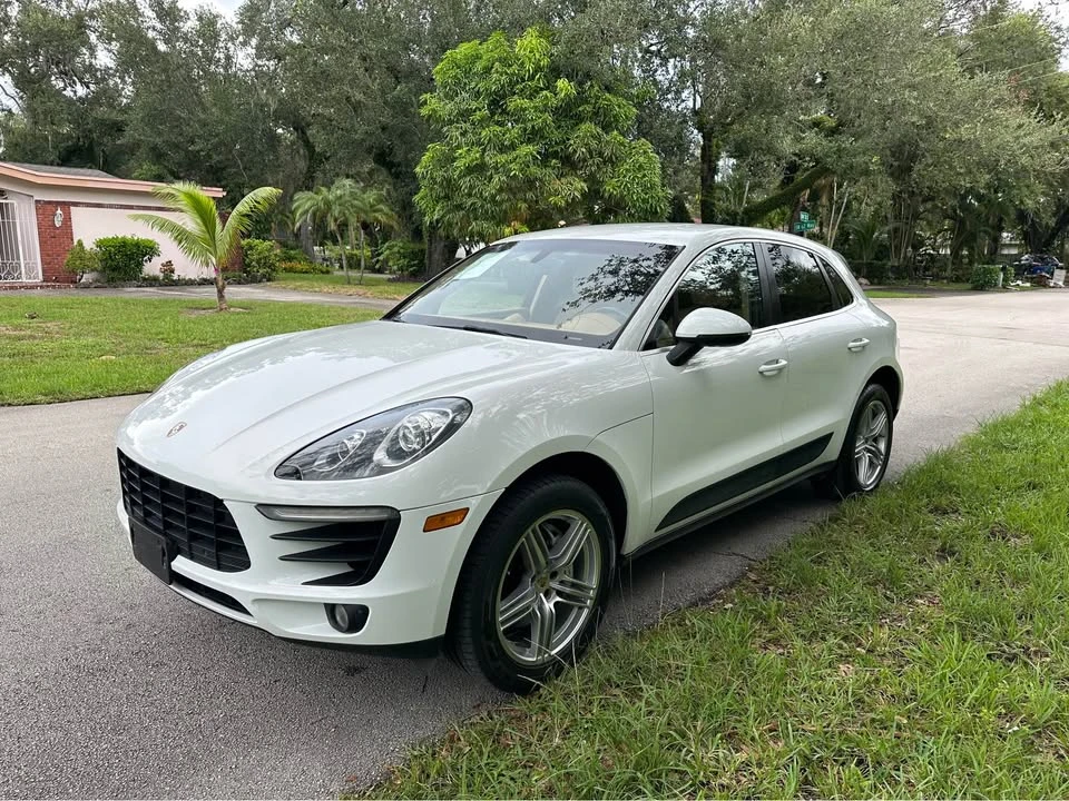 2015 Porsche Macan S - Image 3 of 9