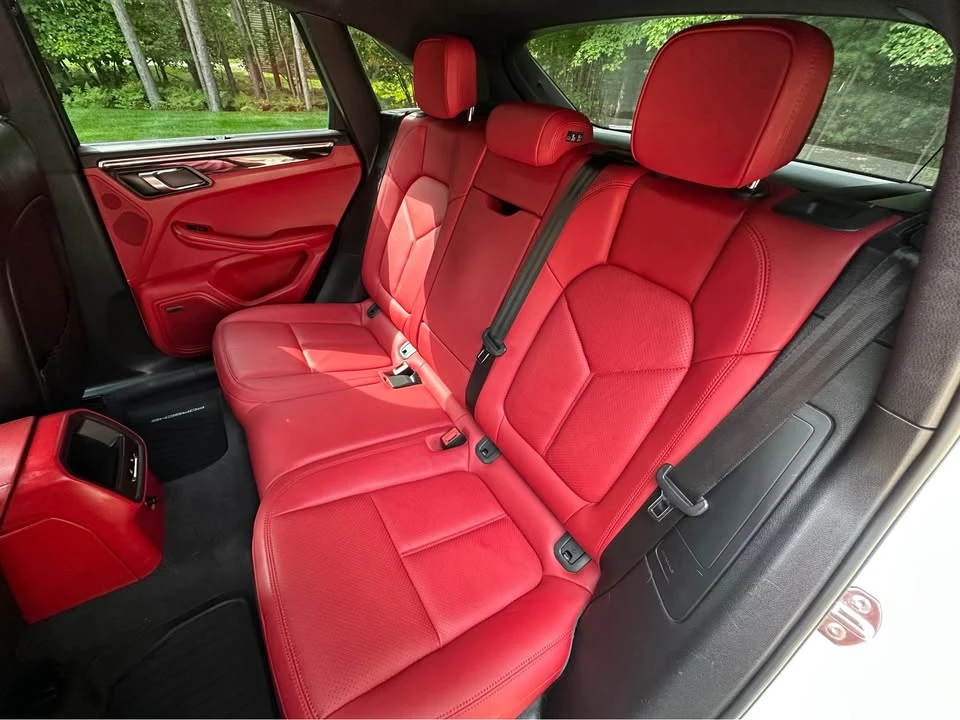 2015 Porsche Macan S - Image 15 of 20