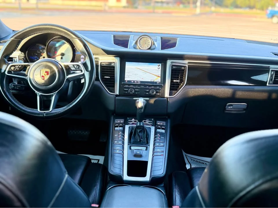 2015 Porsche Macan S - Image 11 of 16