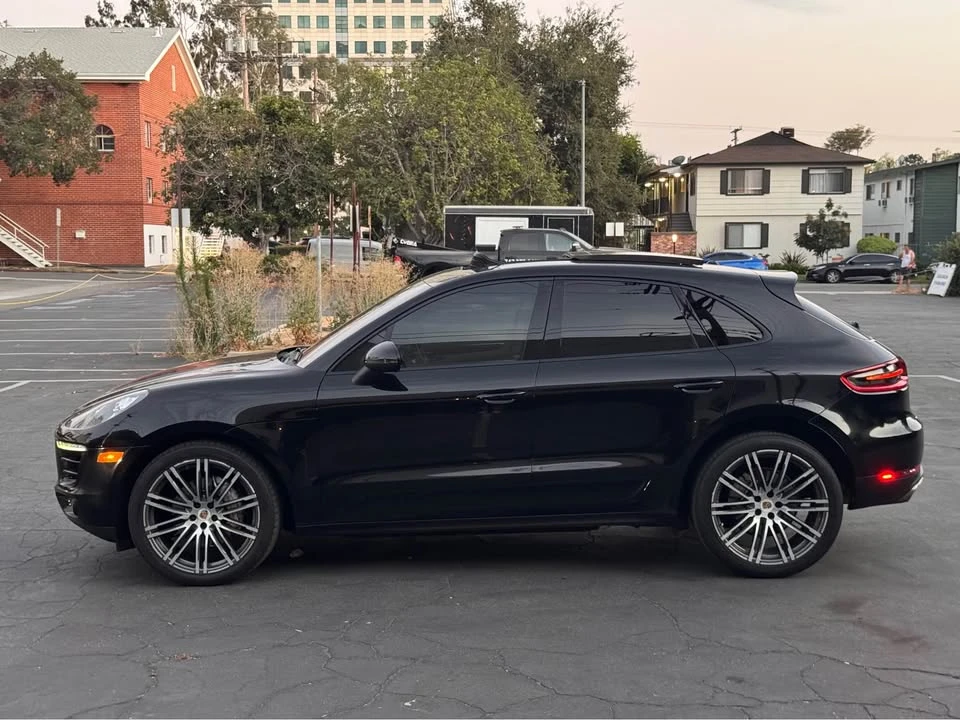 2015 Porsche Macan S - Image 2 of 10