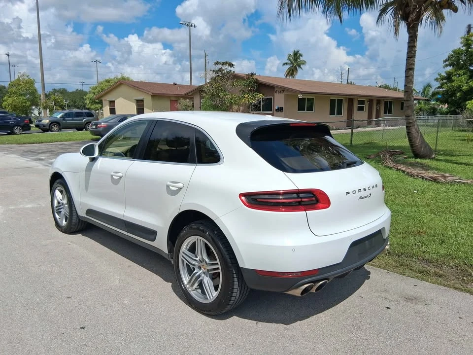 2015 Porsche Macan S - Image 4 of 11