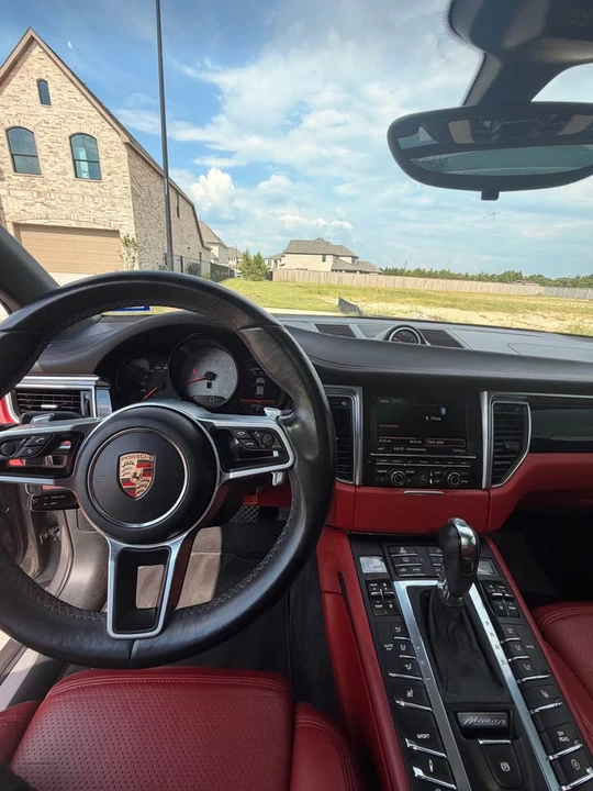 2015 Porsche Macan S - Image 2 of 12