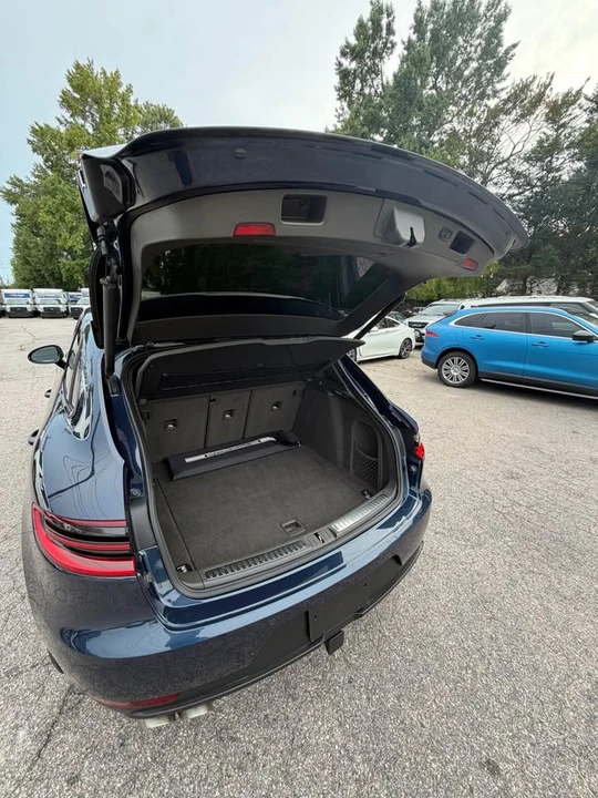 2015 Porsche Macan S - Image 8 of 20