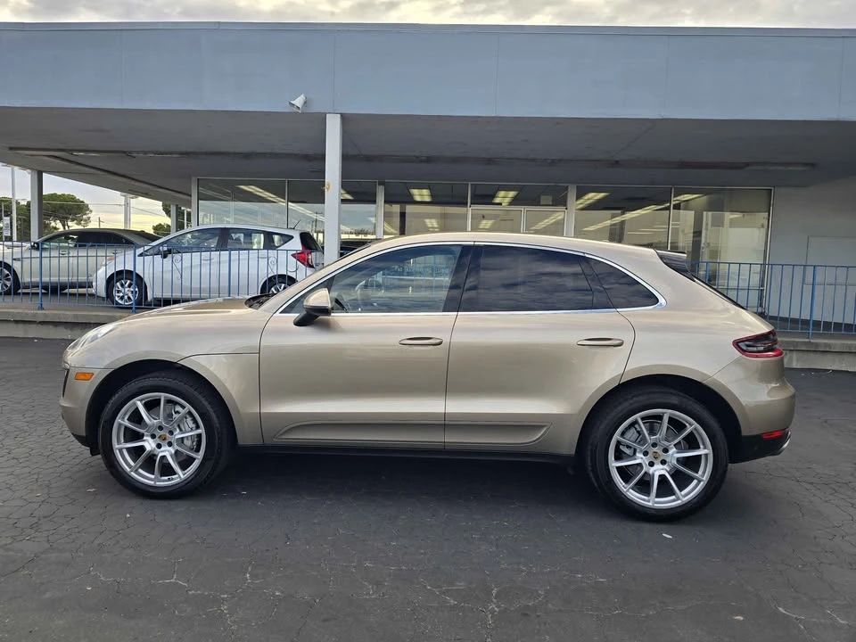 2015 Porsche Macan S - Image 2 of 18