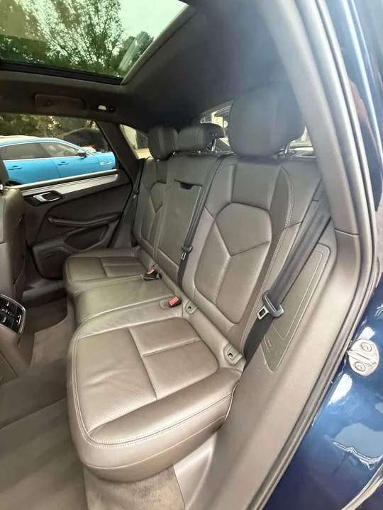 2015 Porsche Macan S - Image 19 of 20