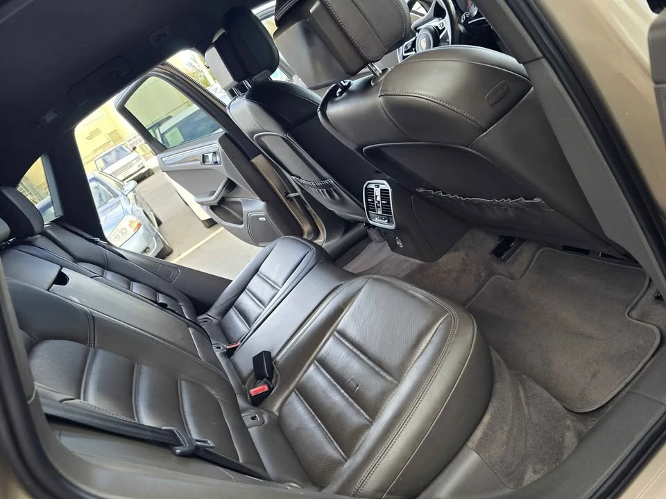 2015 Porsche Macan S - Image 15 of 18