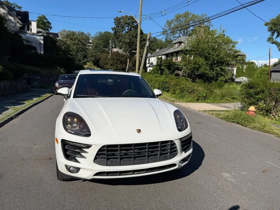 2015 Porsche Macan S - Image 10 of 19