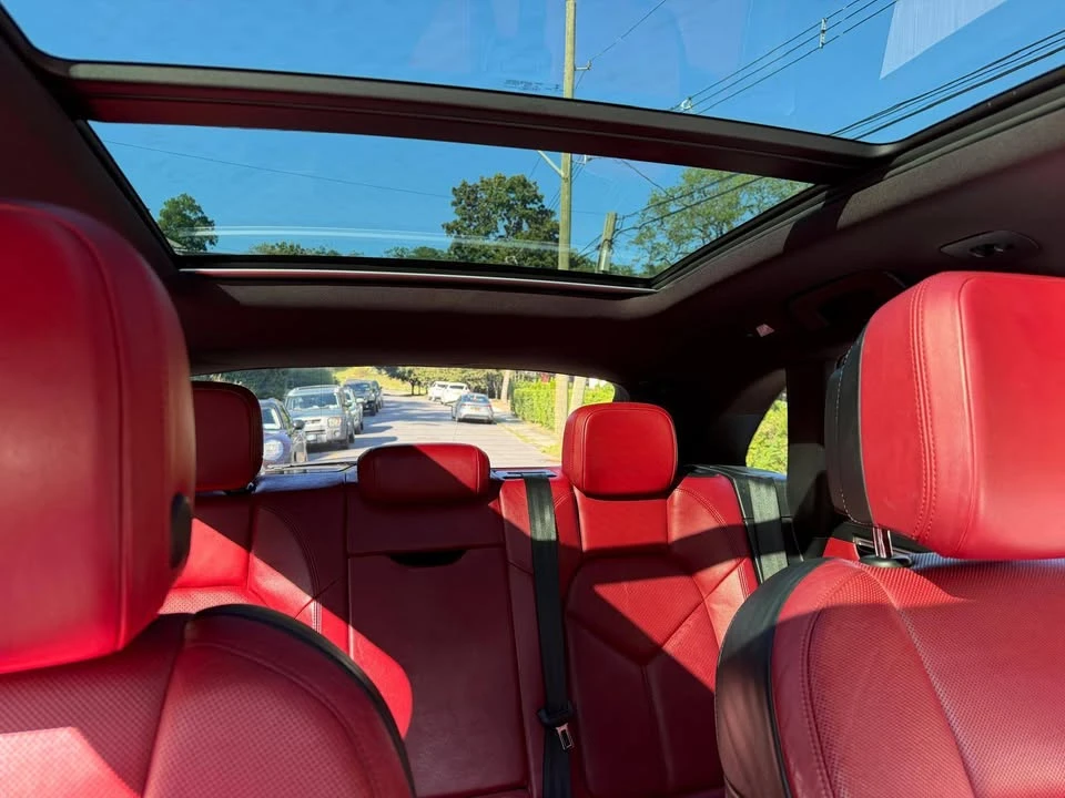 2015 Porsche Macan S - Image 13 of 19