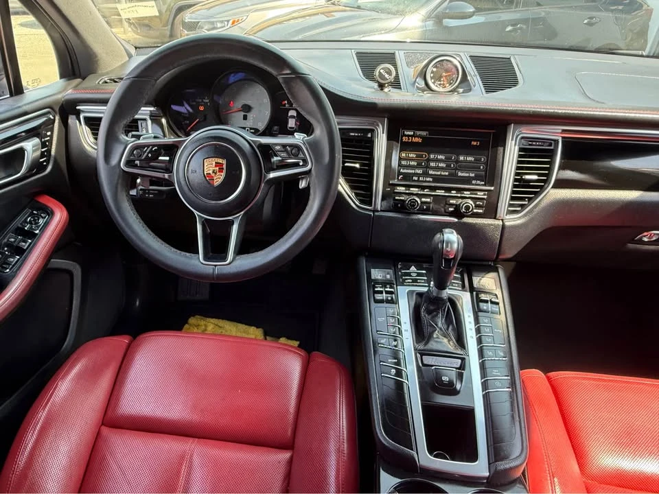2015 Porsche Macan S - Image 12 of 20