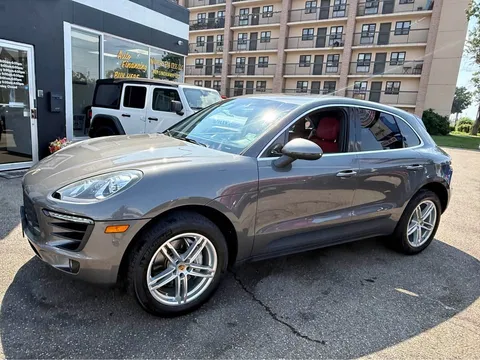 2015 Porsche Macan S Sport Utility 4D