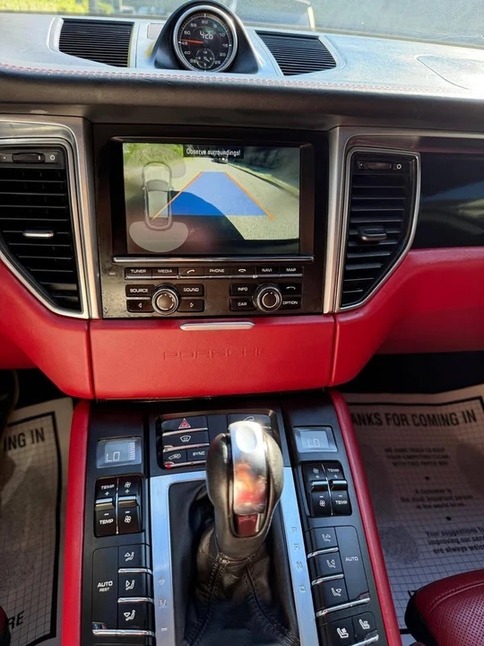 2015 Porsche Macan S - Image 19 of 19