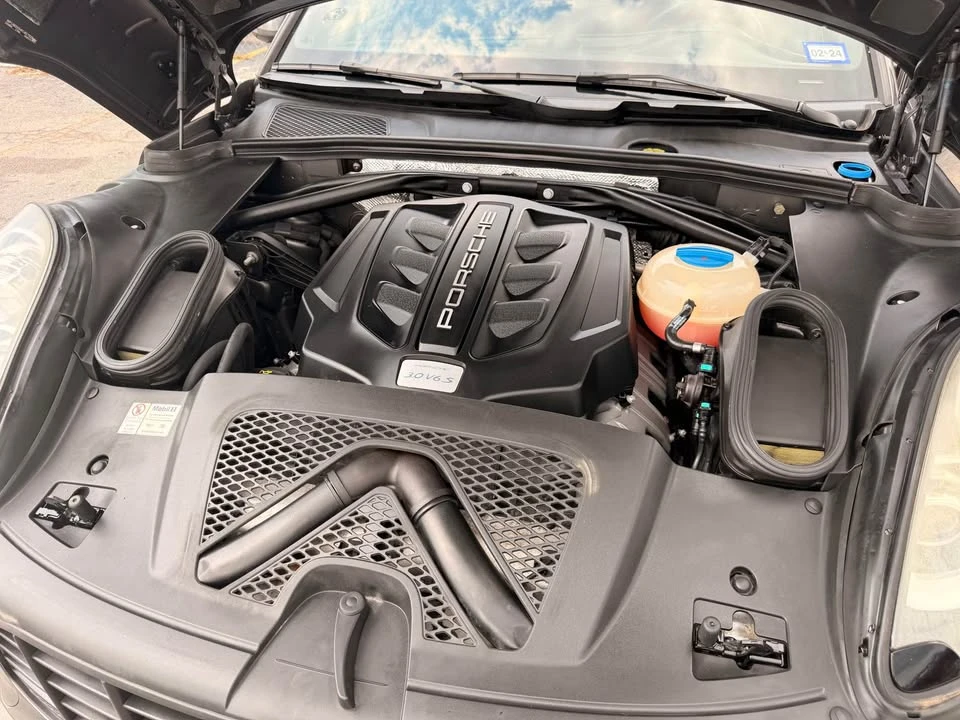 2015 Porsche Macan S - Image 10 of 12