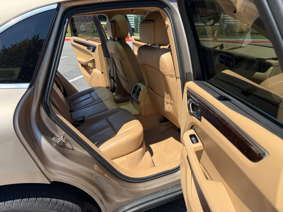 2015 Porsche Macan S - Image 12 of 16