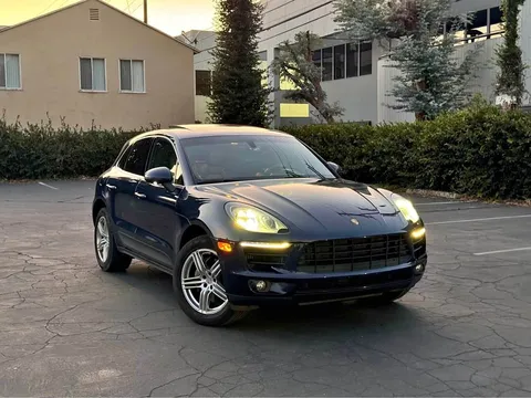2015 Porsche Macan S Sport Utility 4D