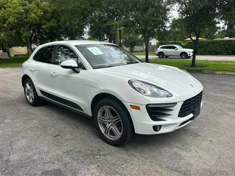 2015 Porsche Macan S - Image 3 of 14