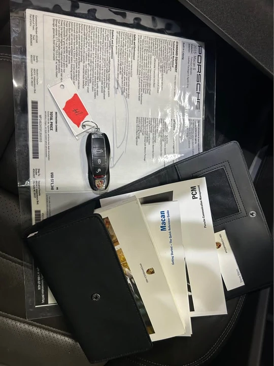 2015 Porsche Macan S - Image 19 of 20
