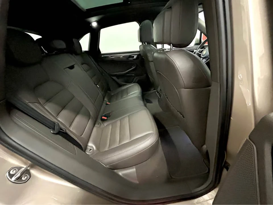 2015 Porsche Macan S - Image 11 of 20