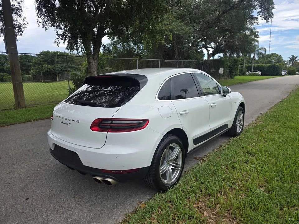 2015 Porsche Macan S - Image 6 of 9