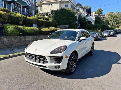 2015 Porsche Macan S Sport Utility 4D