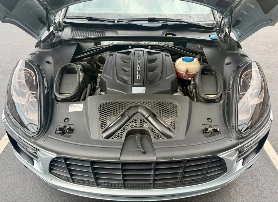 2015 Porsche Macan S - Image 9 of 18
