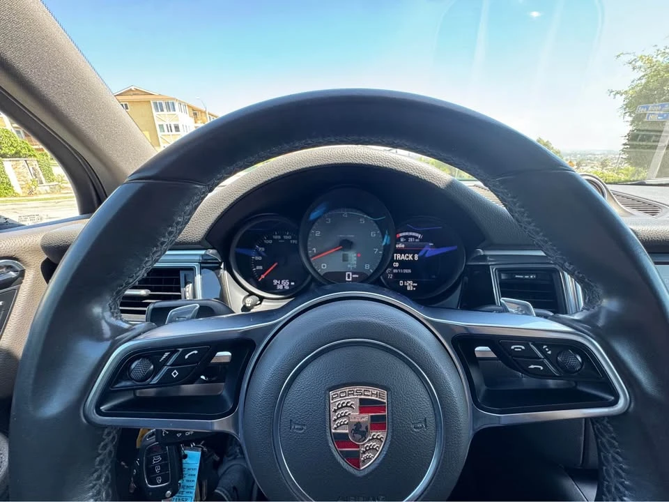 2015 Porsche Macan S - Image 18 of 20