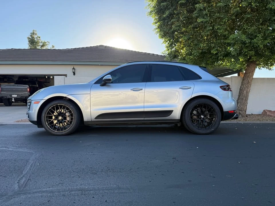 2015 Porsche Macan S - Image 2 of 10
