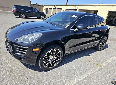 2015 Porsche Macan S Sport Utility 4D