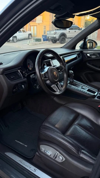 2015 Porsche Macan S - Image 10 of 18