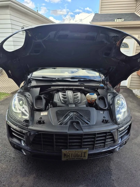 2015 Porsche Macan S - Image 15 of 19