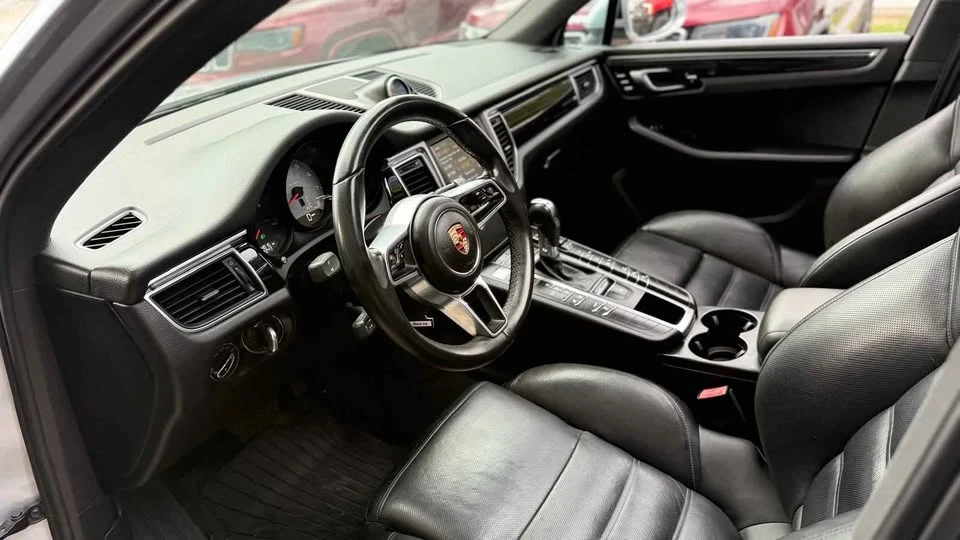 2015 Porsche Macan S - Image 11 of 20
