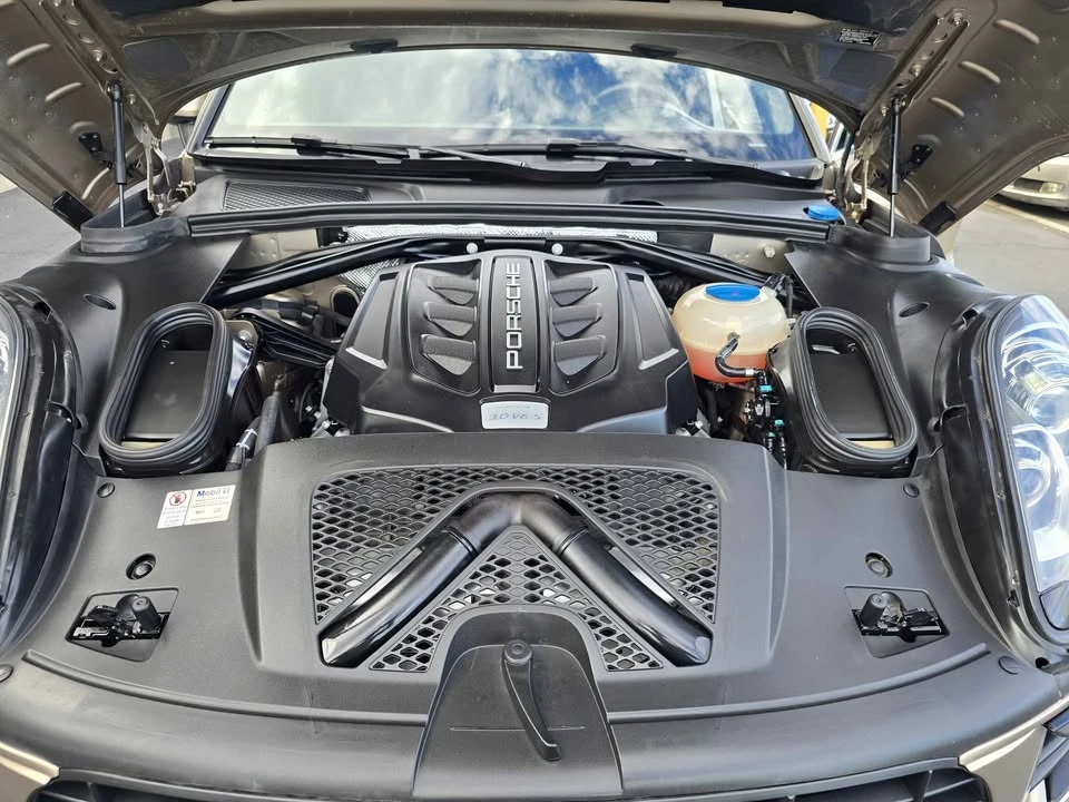 2015 Porsche Macan S - Image 18 of 18