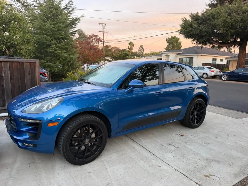 2015 Porsche Macan S - Image 2 of 9