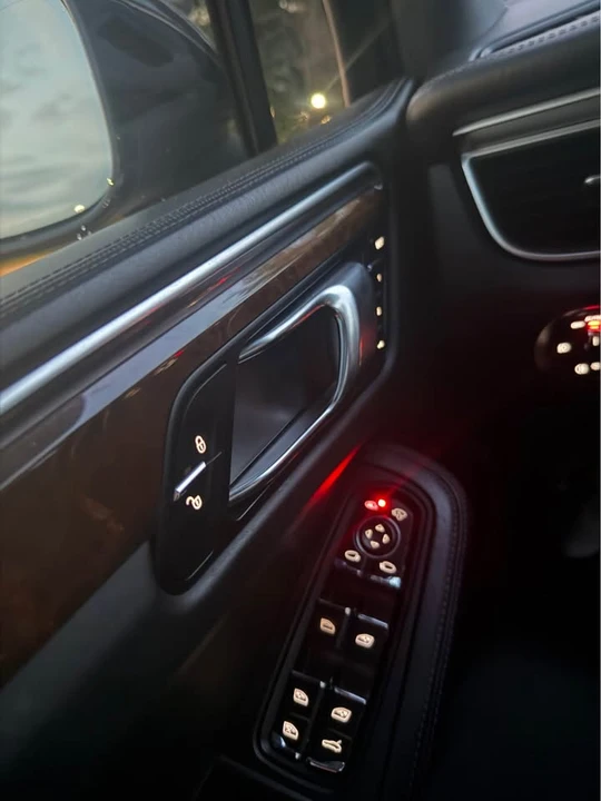 2015 Porsche Macan S - Image 18 of 18