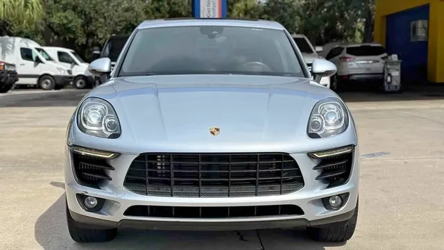 2015 Porsche Macan S Sport Utility 4D