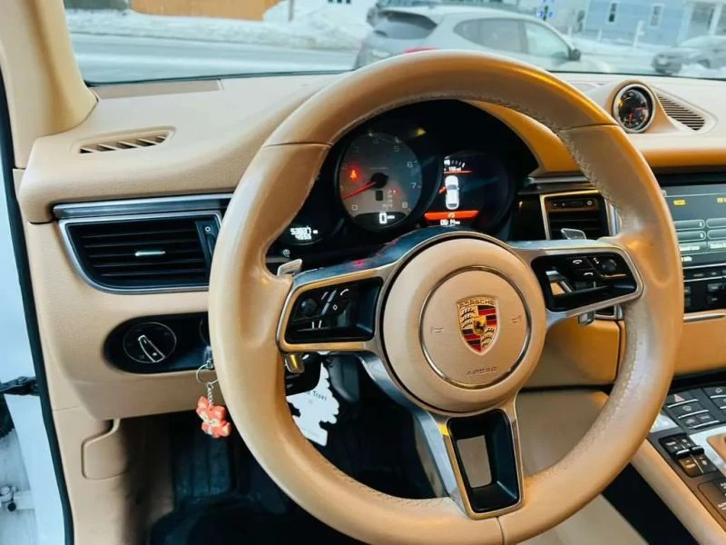 2015 Porsche Macan S - Image 8 of 12